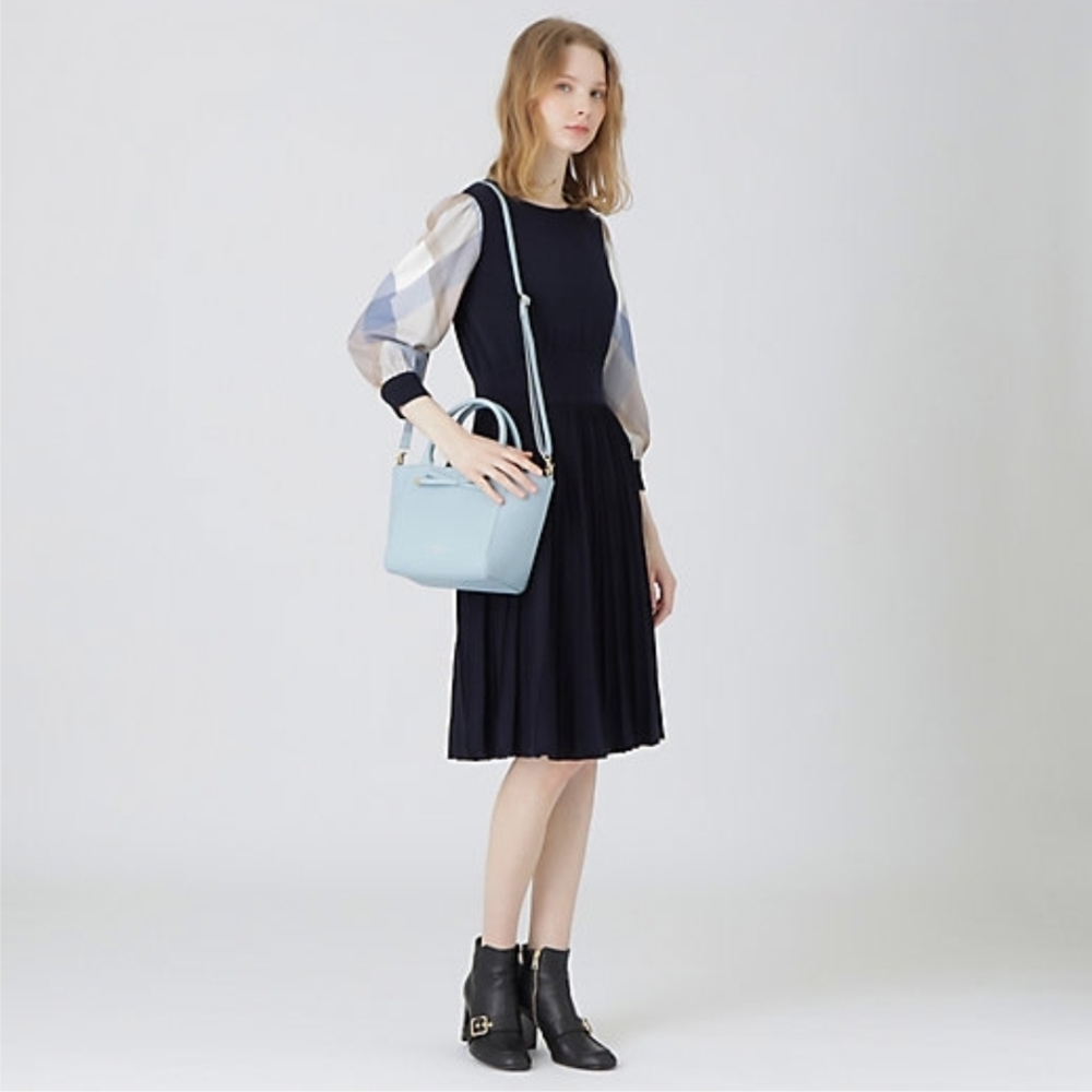 Blue Label Crestridge/Burberry Chic Light Blue Crossbody Bag NWOT - Picture 6 of 10
